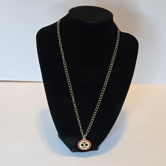 Coco Chanel Pendant Necklace 20" - Picture 3 of 9